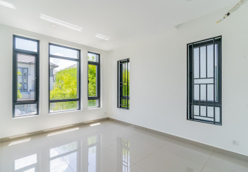 5 Bedroom Queen B Villa For Rent - Chip Mong 598, Khan Russey Keo, Phnom Penh thumbnail
