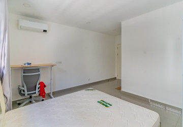 5 Bedroom Queen B Villa For Rent - Chip Mong 598, Khan Russey Keo, Phnom Penh thumbnail