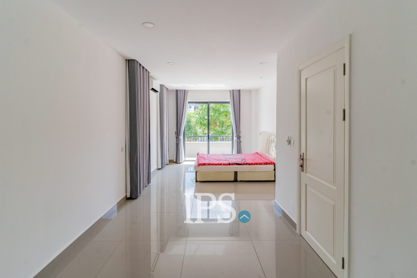 5 Bedroom Queen B Villa For Rent - Chip Mong 598, Khan Russey Keo, Phnom Penh