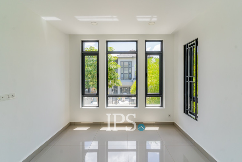 5 Bedroom Queen B Villa For Rent - Chip Mong 598, Khan Russey Keo, Phnom Penh