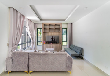 5 Bedroom Queen B Villa For Rent - Chip Mong 598, Khan Russey Keo, Phnom Penh thumbnail