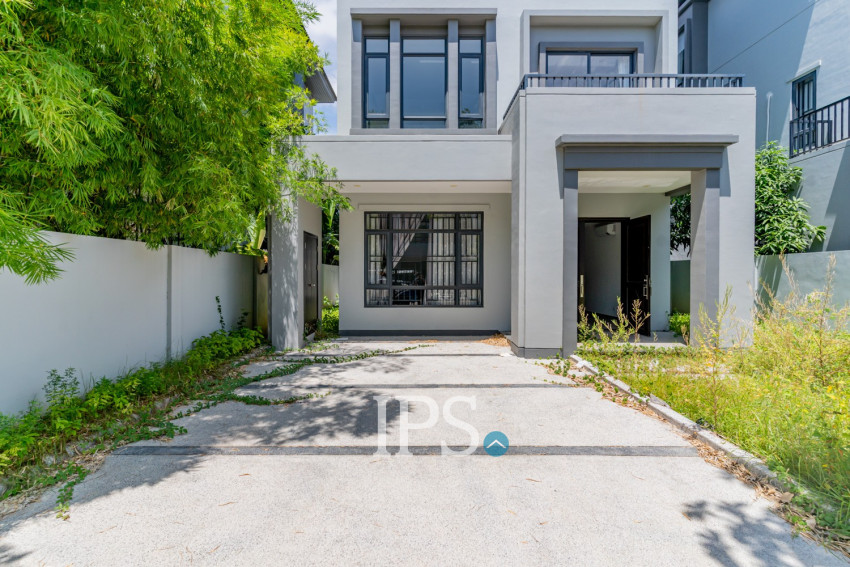 5 Bedroom Queen B Villa For Rent - Chip Mong 598, Khan Russey Keo, Phnom Penh