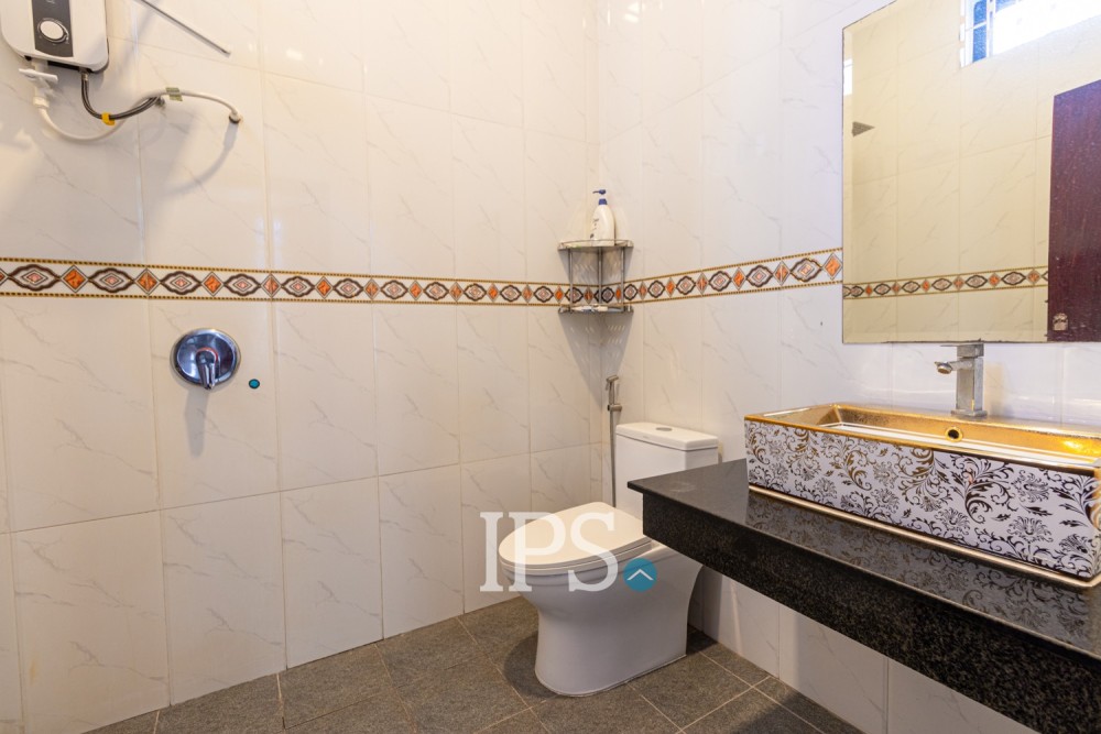 4 Bedroom Villa For Rent - Svay Dangkum, Siem Reap - Image 23