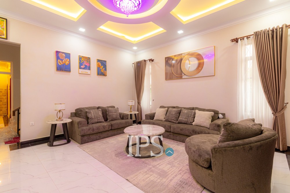 4 Bedroom Villa For Rent - Svay Dangkum, Siem Reap - Image 3