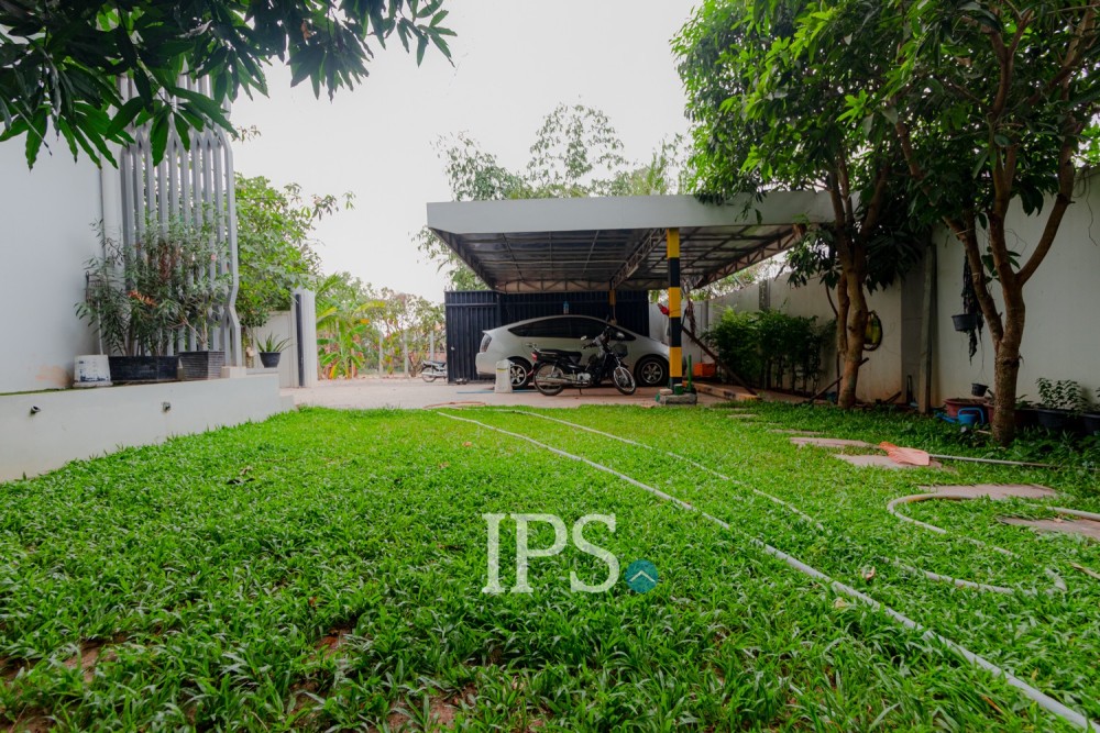 4 Bedroom Villa For Rent - Svay Dangkum, Siem Reap - Image 37