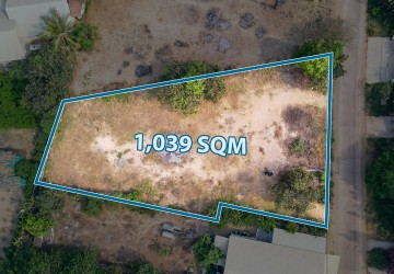 1,039 Sqm Residential Land For Sale - Svay Dangkum, Siem Reap thumbnail