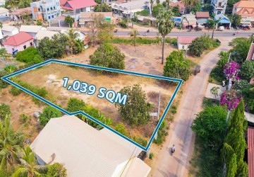 1,039 Sqm Residential Land For Sale - Svay Dangkum, Siem Reap thumbnail