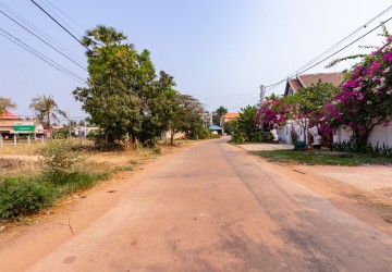 1,039 Sqm Residential Land For Sale - Svay Dangkum, Siem Reap thumbnail