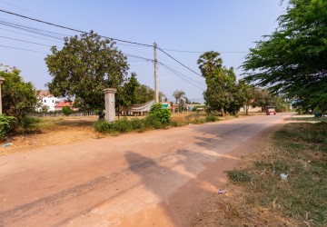 1,039 Sqm Residential Land For Sale - Svay Dangkum, Siem Reap thumbnail