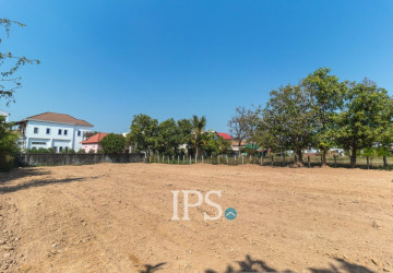 1,039 Sqm Residential Land For Sale - Svay Dangkum, Siem Reap thumbnail