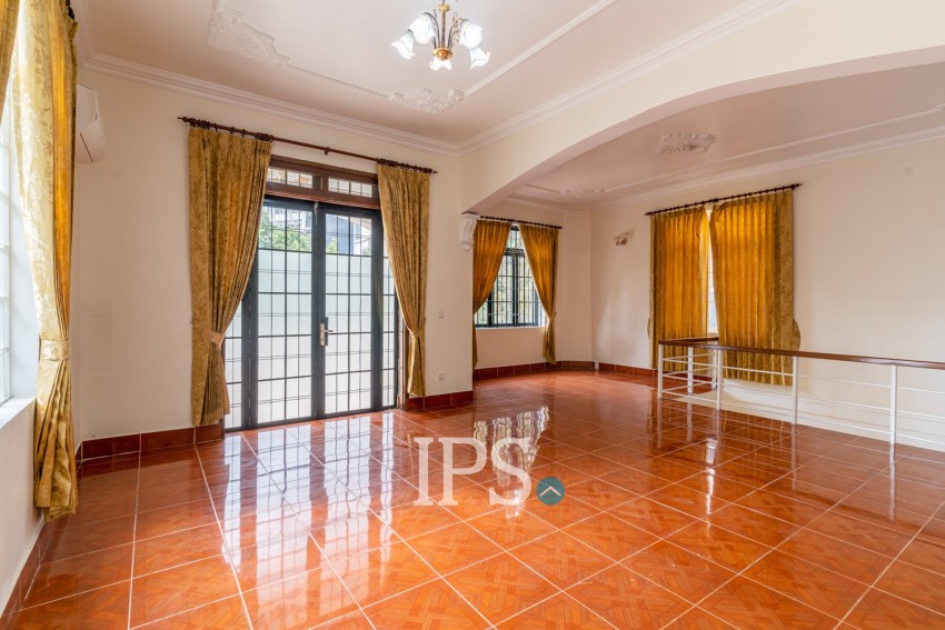 6 Bedroom Villa For Rent - Toul Kork, Phnom Penh