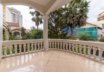 6 Bedroom Villa For Rent - Toul Kork, Phnom Penh thumbnail