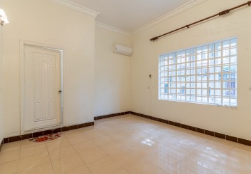 6 Bedroom Villa For Rent - Toul Kork, Phnom Penh thumbnail