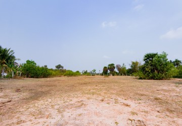 5,579 Sqm Residential Land For Sale - Sambour, Siem Reap thumbnail