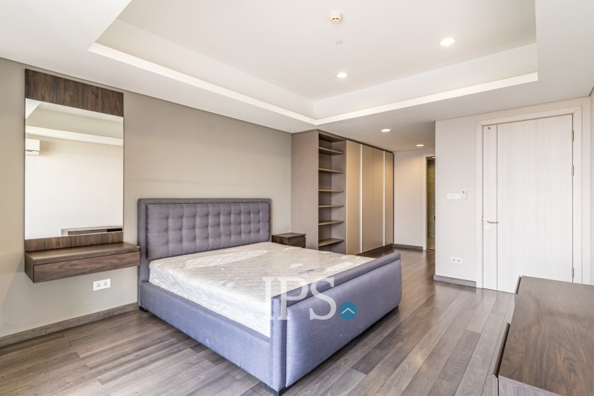 3 Bedroom Serviced Apartment For Rent - Toul Kork, Phnom Penh