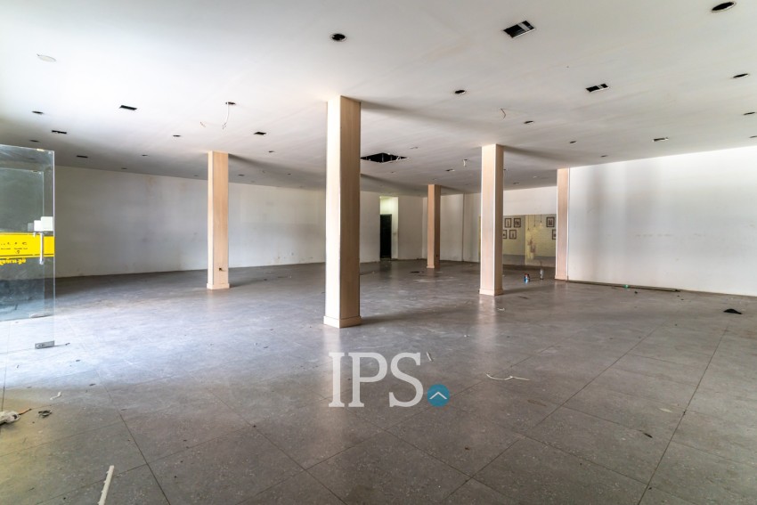 208 Sqm Retail Space For Rent - Veal Vong, Phnom Penh