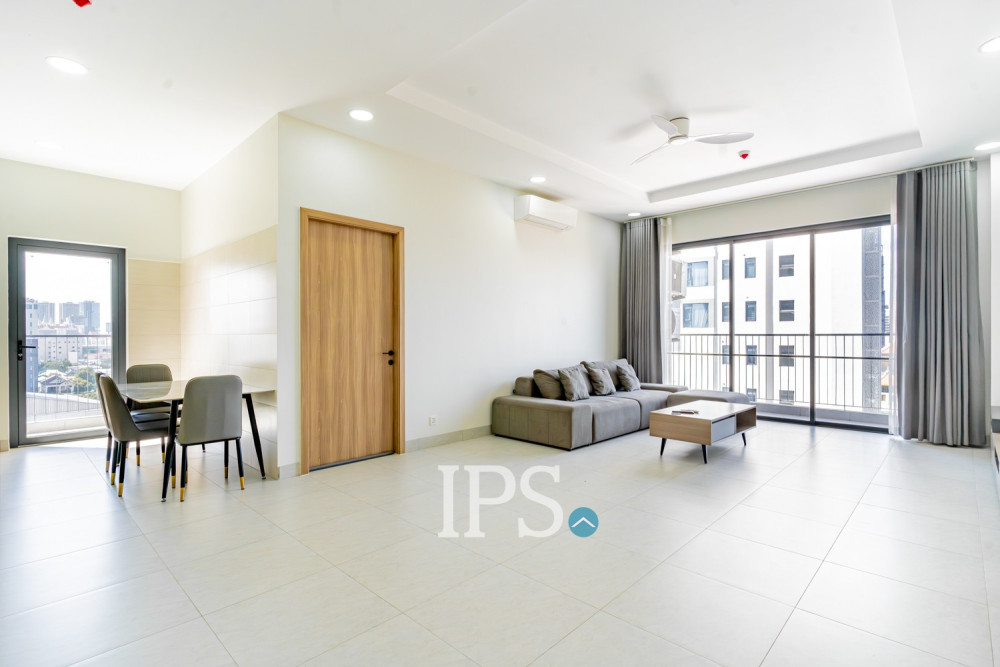 2 Bedroom Serviced Apartment For Rent - Tonle Bassac, Phnom Penh - Image 6