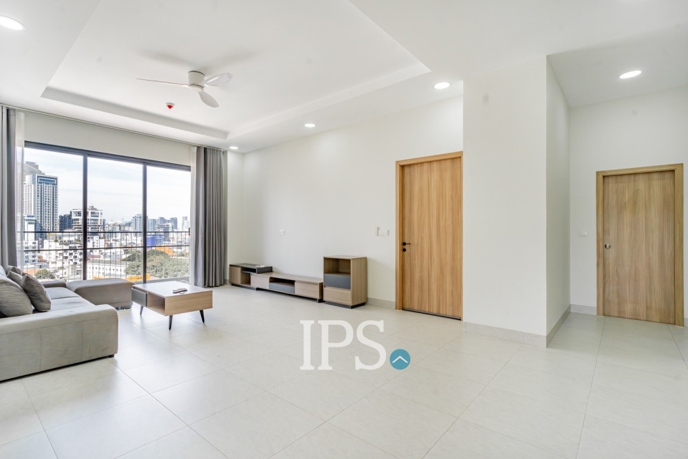 2 Bedroom Serviced Apartment For Rent - Tonle Bassac, Phnom Penh - Image 7