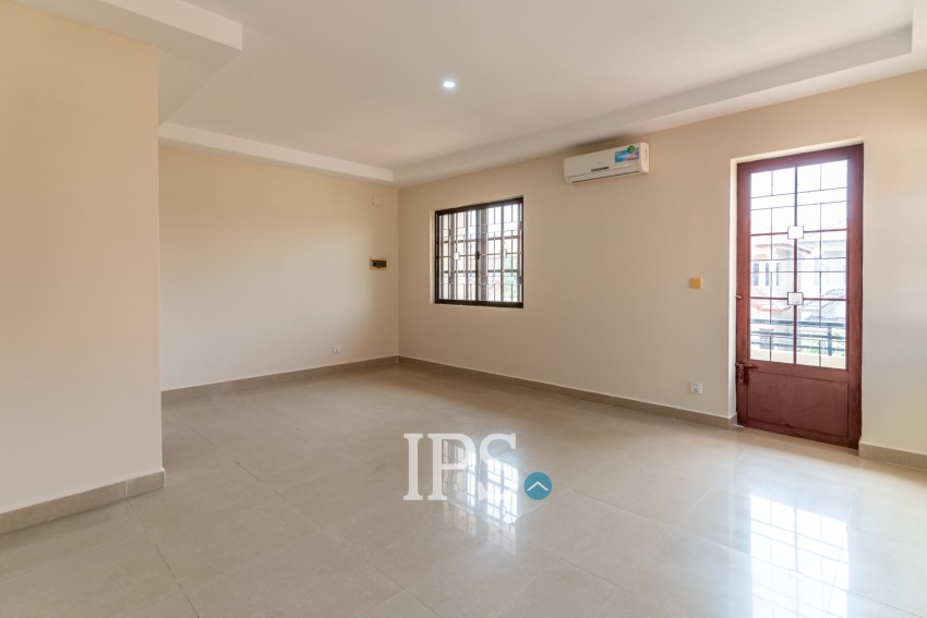 4 Bedroom Villa For Rent - Kouk Khleang, Phnom Penh