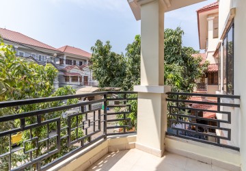 4 Bedroom Villa For Rent - Kouk Khleang, Phnom Penh thumbnail