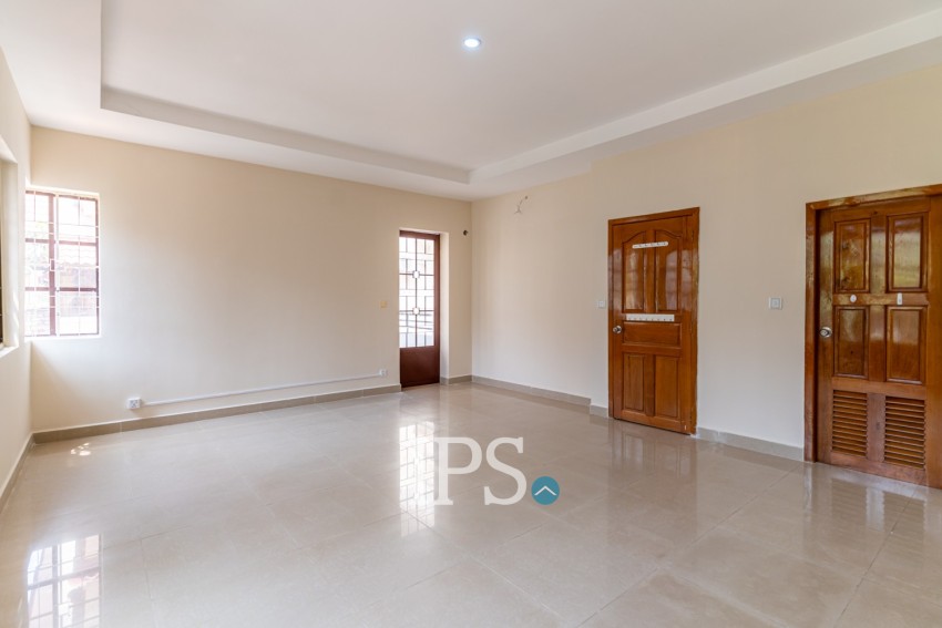 4 Bedroom Villa For Rent - Kouk Khleang, Phnom Penh