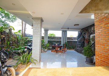 1 Bedroom Apartment For Rent - Sala Kamreuk, Siem Reap thumbnail