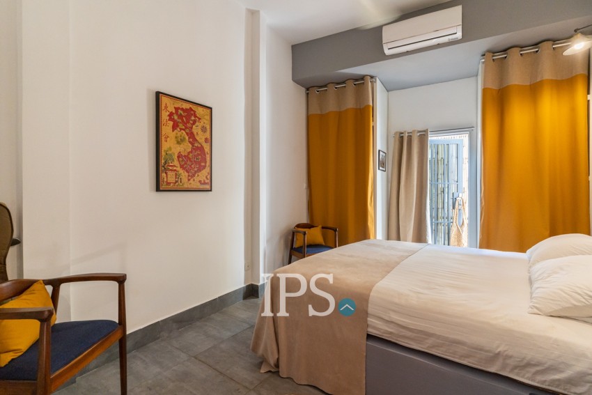Ronovated 2 Bedroom Apartment For Sale - Oresey 1, Phnom Penh