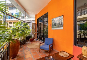 Ronovated 2 Bedroom Apartment For Sale - Oresey 1, Phnom Penh thumbnail