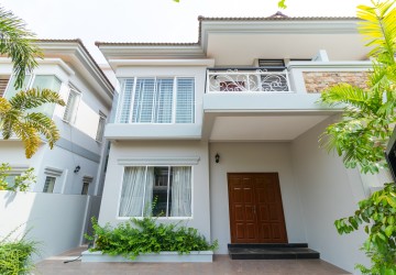 3 Bedroom Twin Villa  For Rent - Angkor Palace, Svay Dangkum, Siem Reap thumbnail