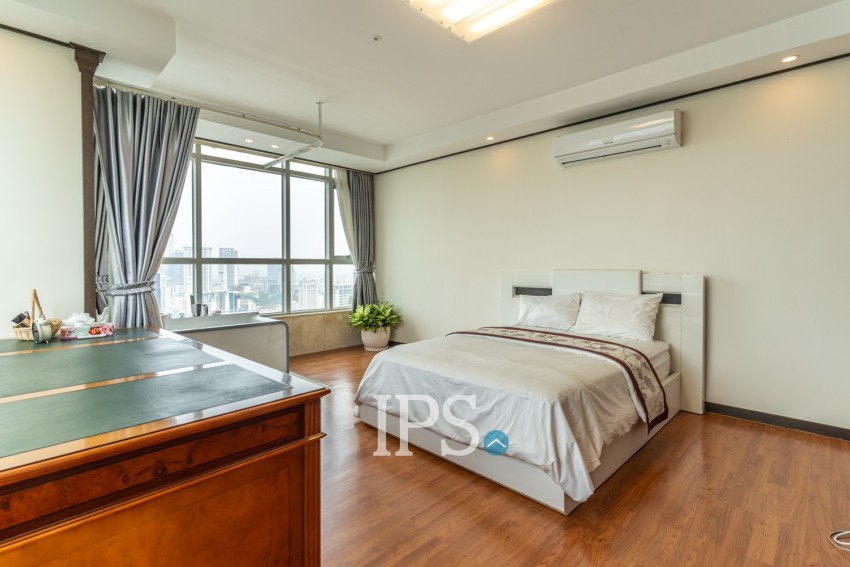 4 Bedroom Penthouse  For Rent - DeCastle Royal, BKK1, Phnom Penh