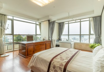 4 Bedroom Penthouse  For Rent - DeCastle Royal, BKK1, Phnom Penh thumbnail