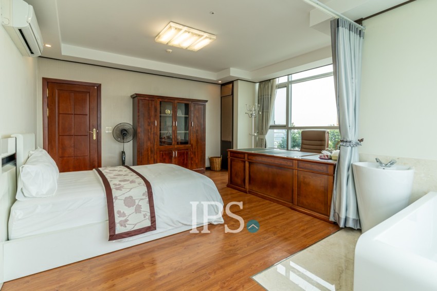 4 Bedroom Penthouse  For Rent - DeCastle Royal, BKK1, Phnom Penh