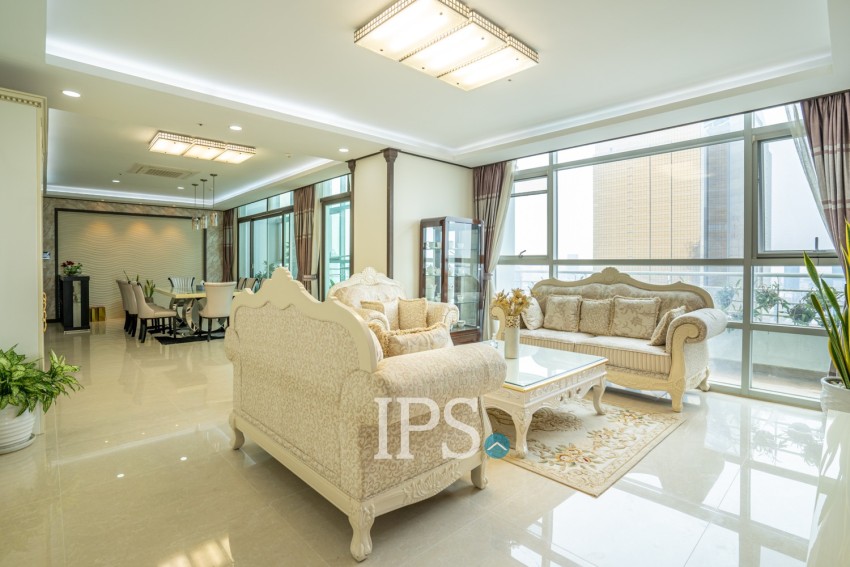 4 Bedroom Penthouse  For Rent - DeCastle Royal, BKK1, Phnom Penh