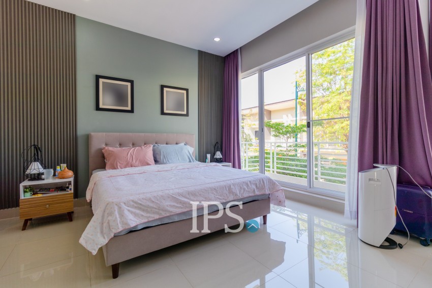 3 Bedroom Villa For Sale - Borey Premier, Svay Dungkum, Siem Reap