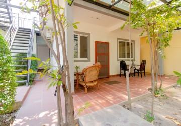 1 Bedroom Apartment For Rent - Sala Kamreuk, Siem Reap thumbnail