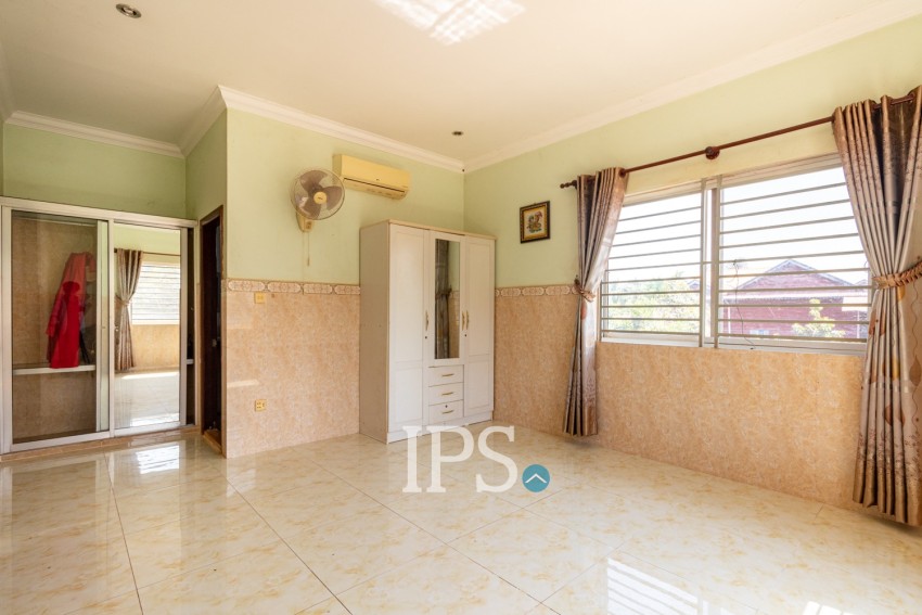 4 Bedroom House For Rent - Sala Kamreuk, Siem Reap