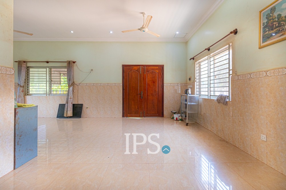 4 Bedroom House For Rent - Sala Kamreuk, Siem Reap - Image 3