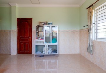 4 Bedroom House For Rent - Sala Kamreuk, Siem Reap thumbnail