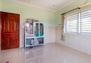 4 Bedroom House For Rent - Sala Kamreuk, Siem Reap thumbnail