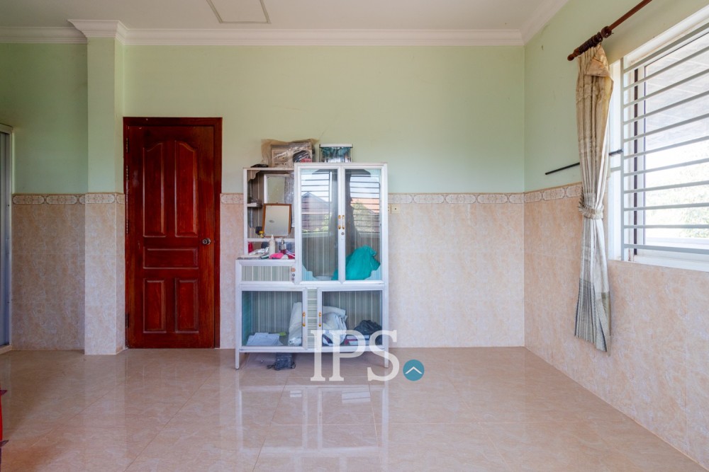 4 Bedroom House For Rent - Sala Kamreuk, Siem Reap - Image 10