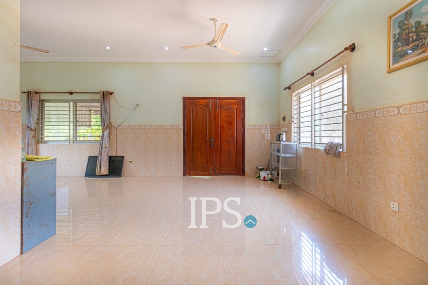 4 Bedroom House For Rent - Sala Kamreuk, Siem Reap