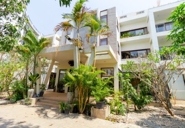 26 Bedroom Hotel For Rent - Sala Kamruek, Siem Reap thumbnail