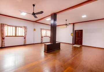 5 Bedroom House For Sale - Svay Dangkum, Siem Reap thumbnail