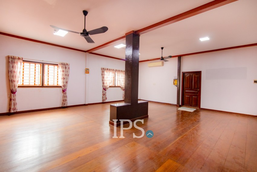 5 Bedroom House For Sale - Svay Dangkum, Siem Reap