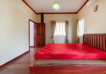 5 Bedroom House For Sale - Svay Dangkum, Siem Reap thumbnail