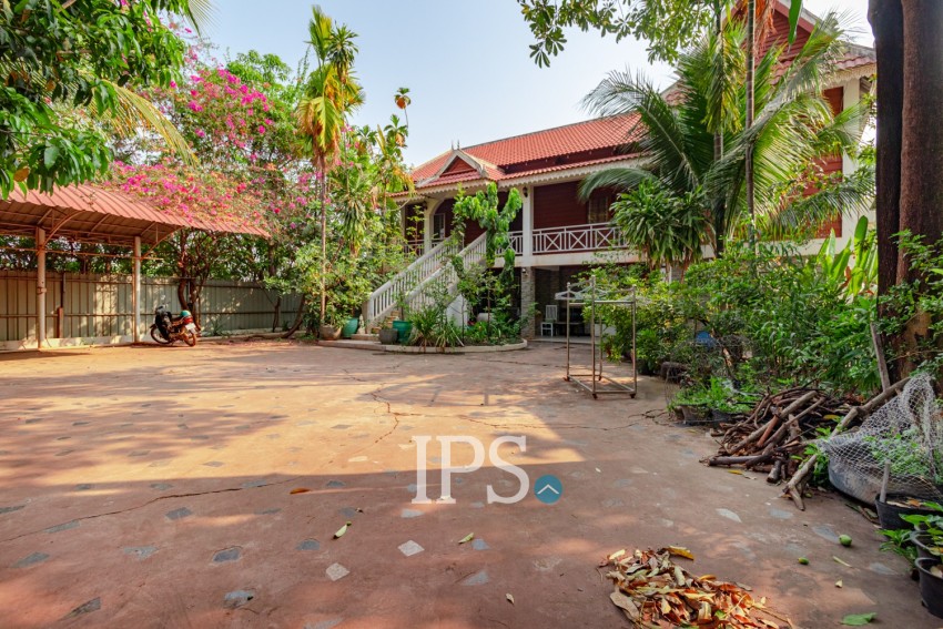 5 Bedroom House For Sale - Svay Dangkum, Siem Reap