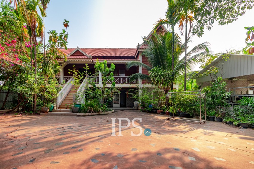 5 Bedroom House For Rent - Svay Dangkum, Siem Reap