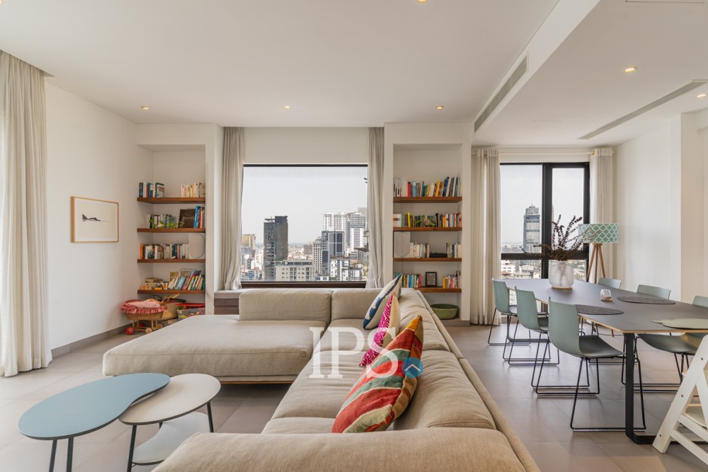 3 Bedroom Condo For Rent - Embassy Central, BKK1, Phnom Penh