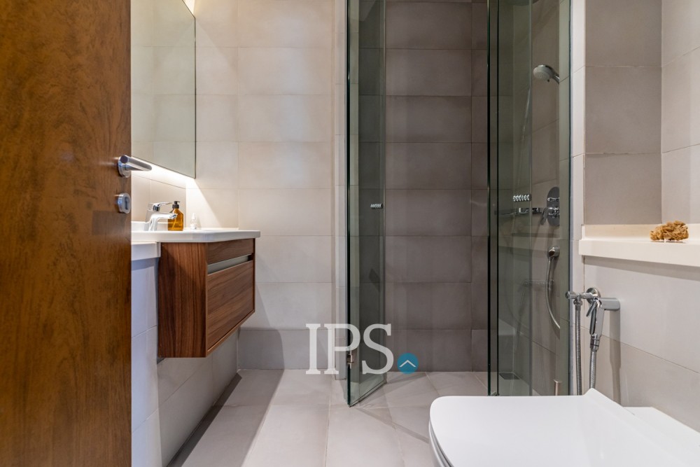 3 Bedroom Condo For Rent - Embassy Central, BKK1, Phnom Penh - Image 20