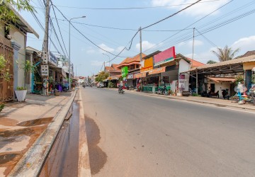 5 Bedroom Villa and Commercial Land For Sale - Svay Dangkum, Siem Reap thumbnail